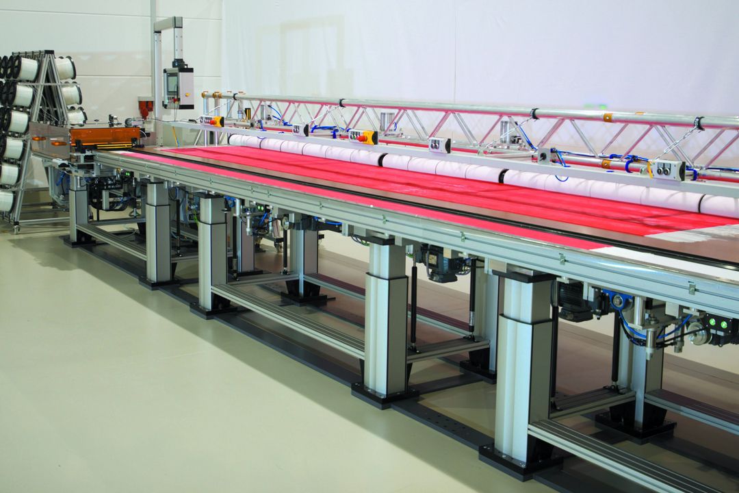 Lifting columns: Smart control, global maintenance