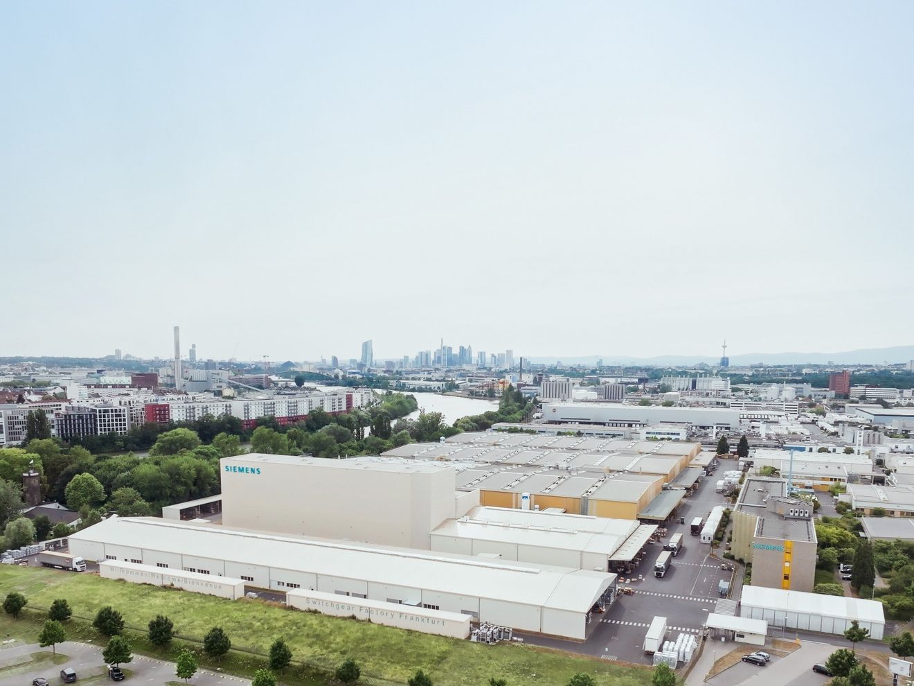 Raum Frankfurt: Siemens baut Schaltanlagenfertigung aus Raum Frankfurt: Siemens baut Schaltanlagenfertigung aus