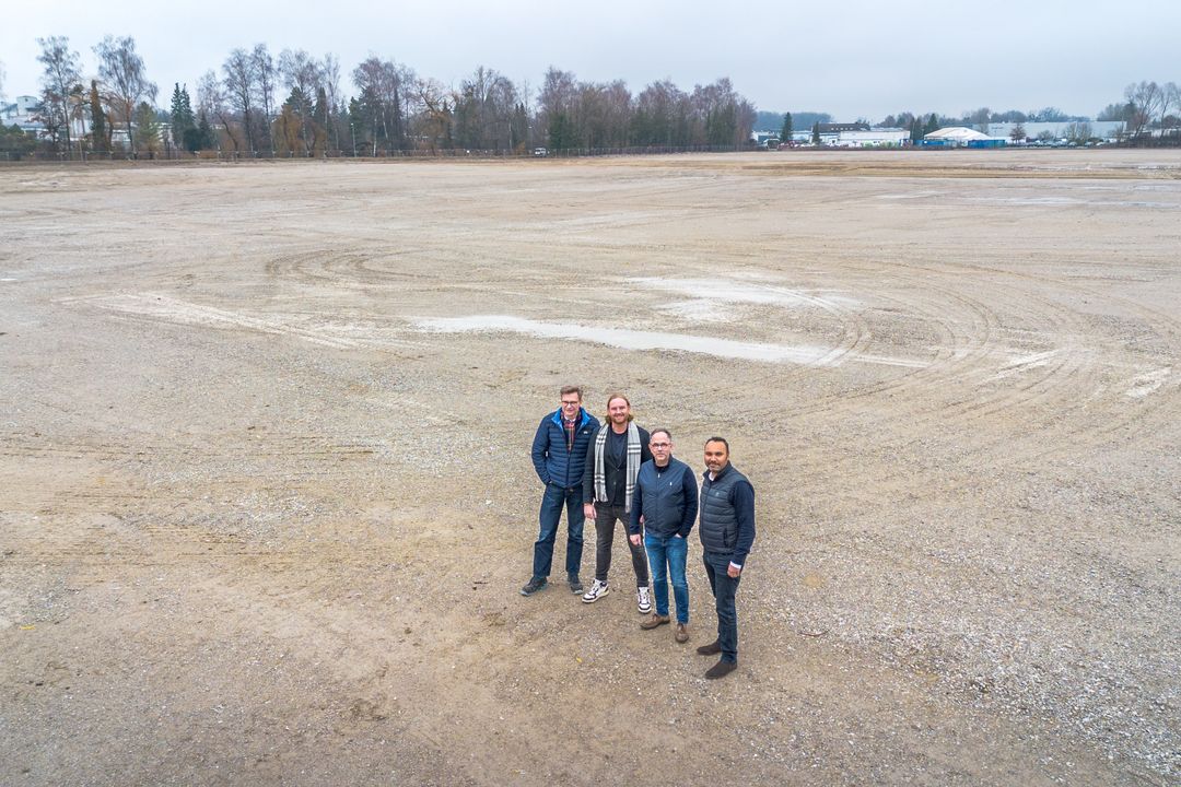 Projektabschluss in Rheinau: Hagedorn übergibt baureife Fläche an bauwo