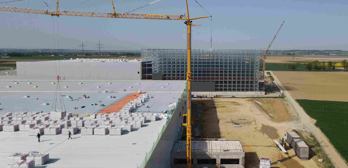 Die Baustelle des Gewerbegebietes Wallersdorf III, Ursa hat die umweltfreundlichen Dämmungen geliefert