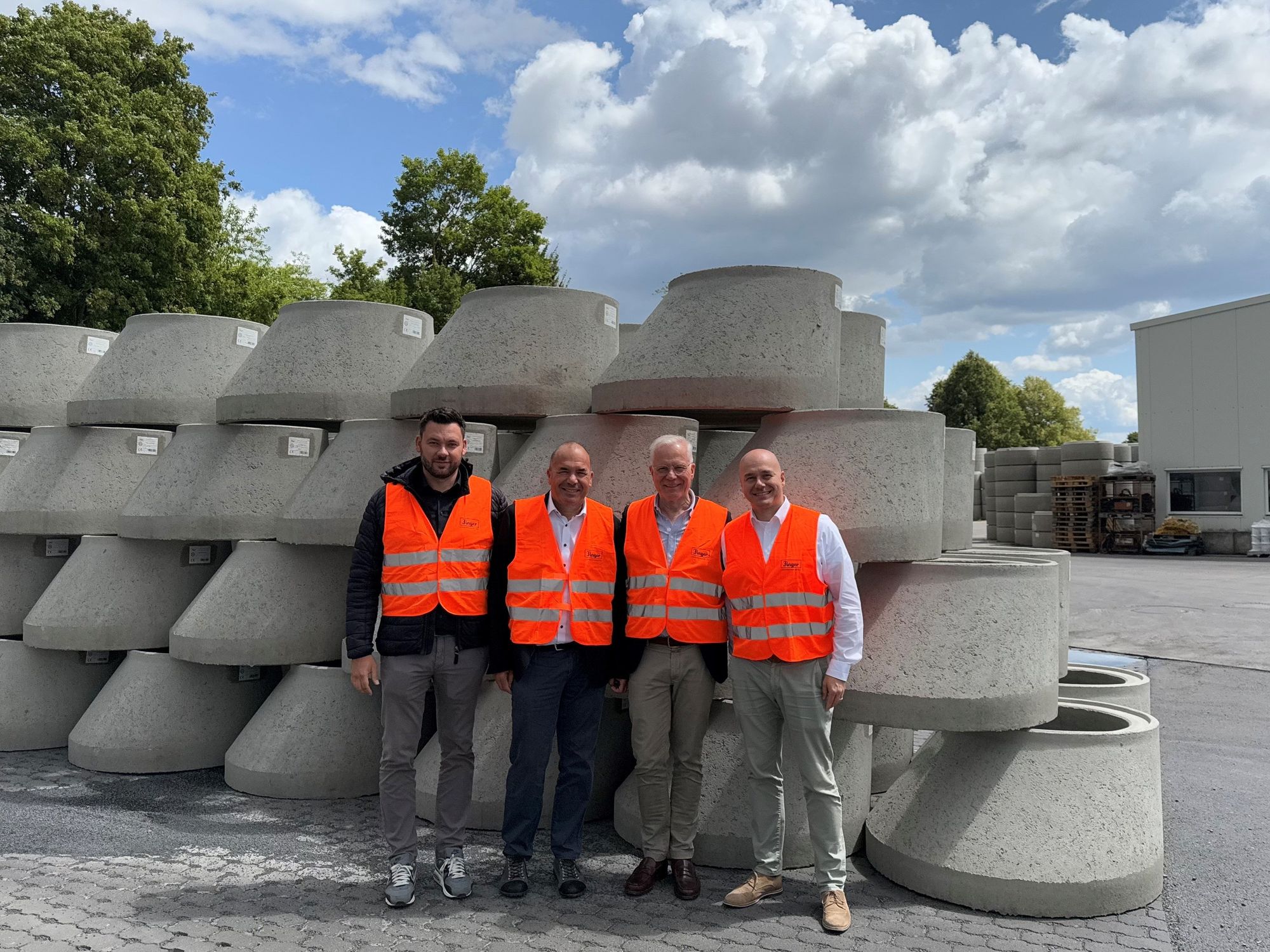 Regenwassermanagement aus Beton: FBS stärkt Innovationsnetzwerk solid UNIT Regenwassermanagement aus Beton: FBS stärkt Innovationsnetzwerk solid UNIT