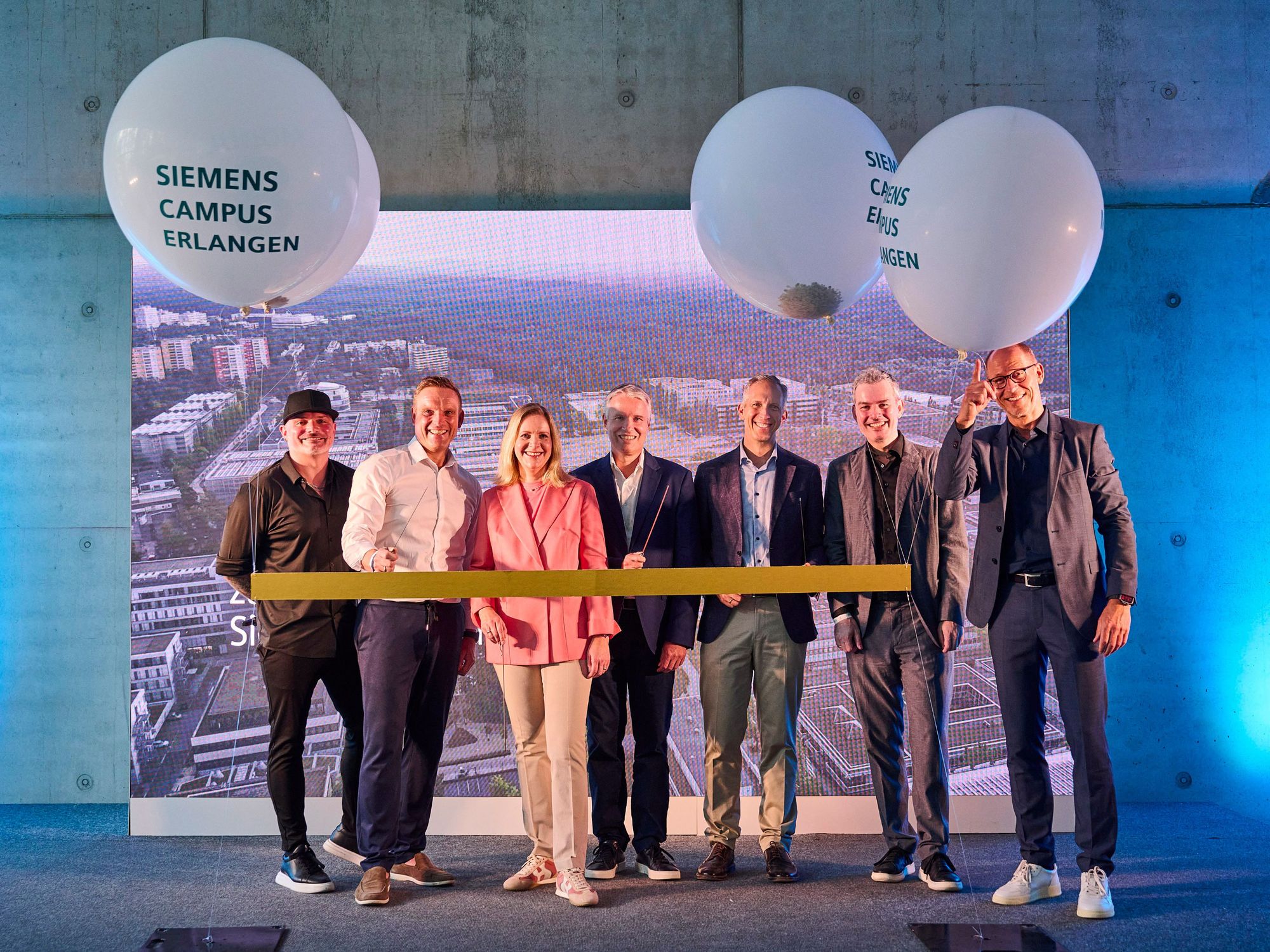 Nach Milliardeninvestition: Weltgrößter Siemens Campus Erlangen fertiggestellt Nach Milliardeninvestition: Weltgrößter Siemens Campus Erlangen fertiggestellt