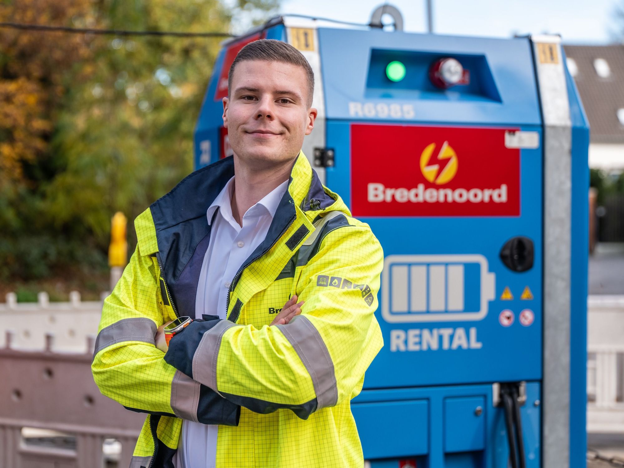 Mobile Energie neu denken: Interview mit Lukas Krüger von Bredenoord, Produktspezialist Batteriespeichersysteme Mobile Energie neu denken: Interview mit Lukas Krüger von Bredenoord, Produktspezialist Batteriespeichersysteme