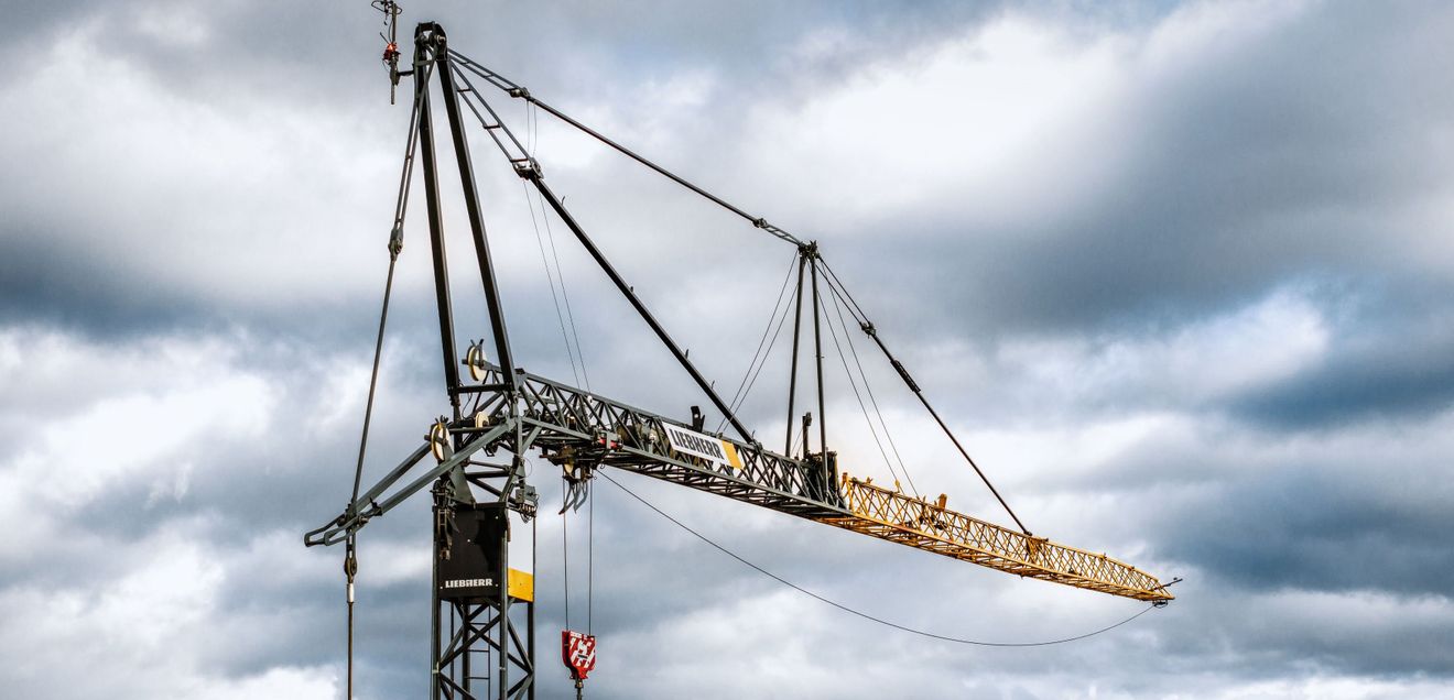 Liebherr hat die "Hands on the future" Liebherr hat die "Hands on the future"