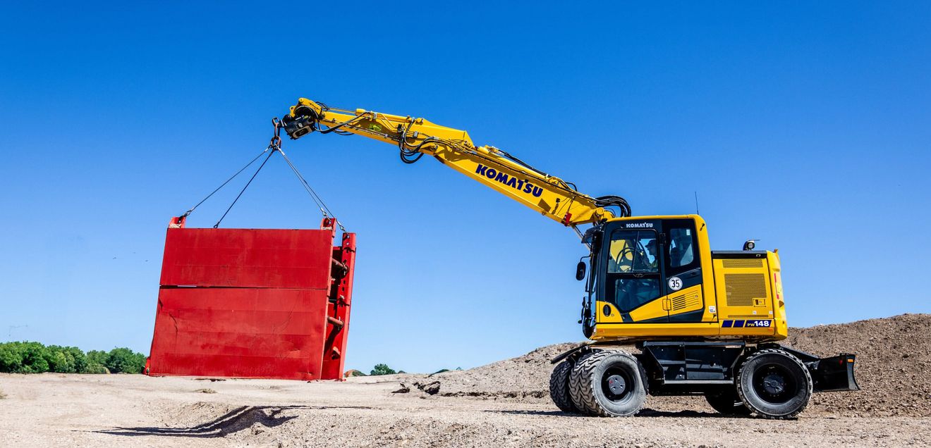 Komatsu erweitert und modernisiert sein Portfolio an Baumaschinen regelmäßig. Komatsu erweitert und modernisiert sein Portfolio an Baumaschinen regelmäßig.