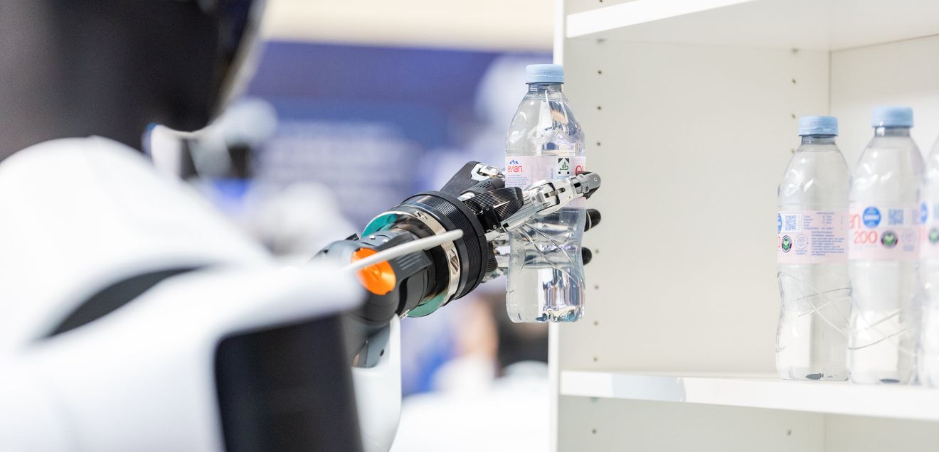 Schunk und Bosch: Entwicklungskooperation für humanoide Roboterhände gestartet Schunk und Bosch: Entwicklungskooperation für humanoide Roboterhände gestartet