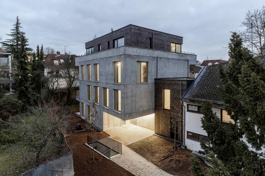 Mit dem Campo Pallotti entstand in Wiesbaden ein mehrfach prämiertes Mehrfamilienhaus, das sich durch besondere Nachhaltigkeit und einen geringen ökologischen Fußabdruck auszeichnet. Preisgekrönte Nachhaltigkeit mit Liapor-Leichtbeton