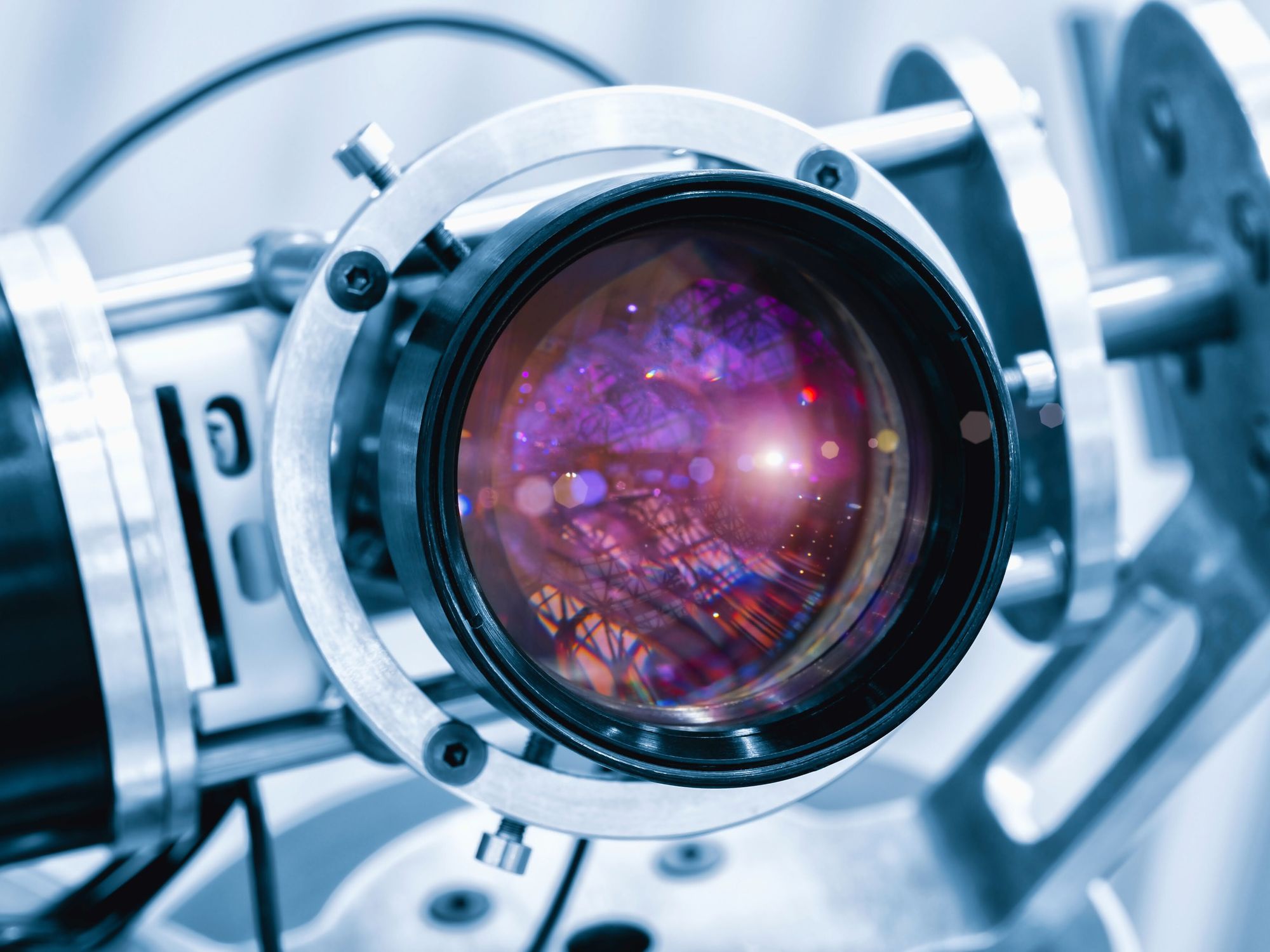 Micro-Epsilon: Optische Kommunikation über weite Strecken