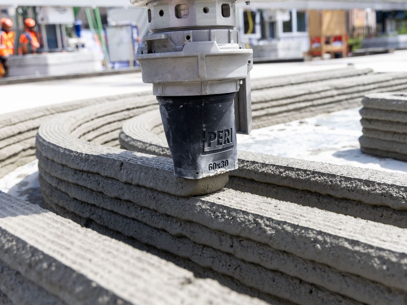 Druckerdüse eines 3D-Betondruckers