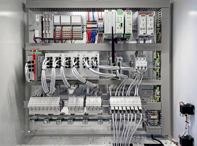 Smartes Edge Computing: Grundlage für die Optimierung der Wertschöpfungskette Smartes Edge Computing: Grundlage für die Optimierung der Wertschöpfungskette