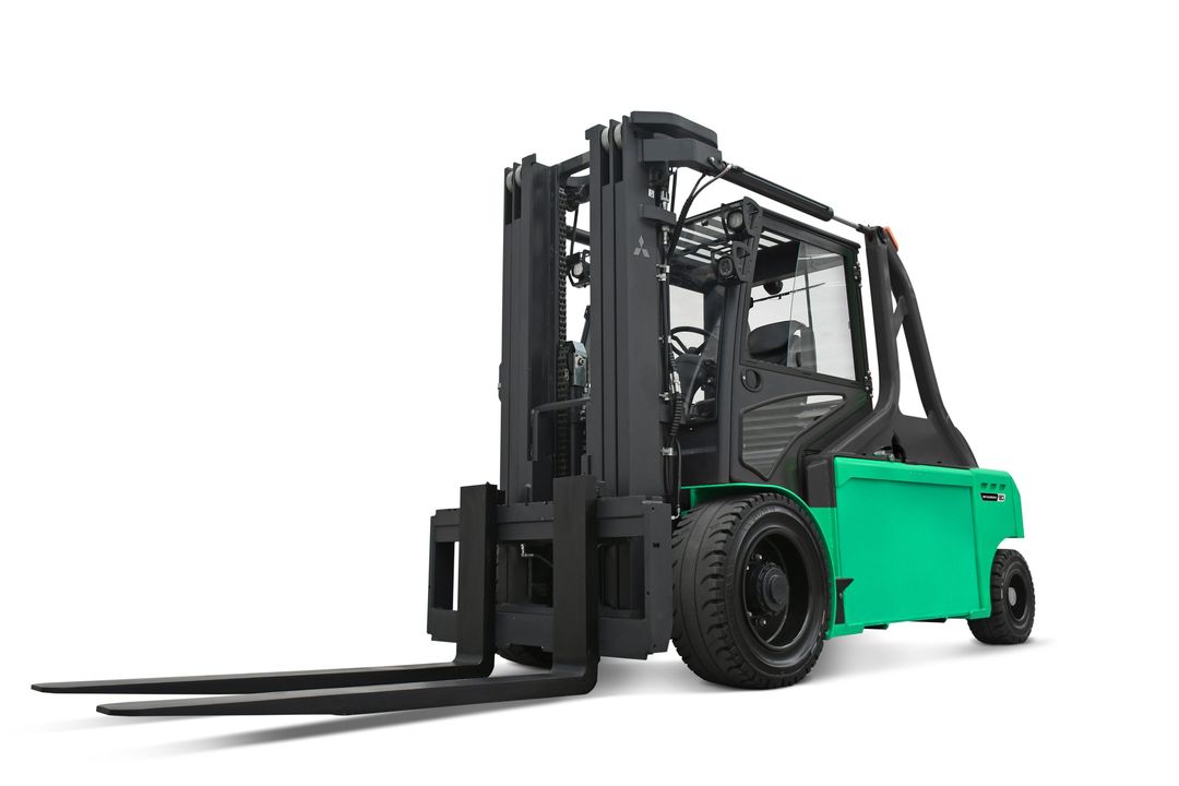 Electric heavy-duty forklift truck