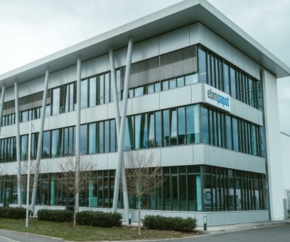 Acquisition complements Xcelerator portfolio: Siemens takes over industrial drive technology division from ebm-papst Acquisition complements Xcelerator portfolio: Siemens takes over industrial drive technology division from ebm-papst