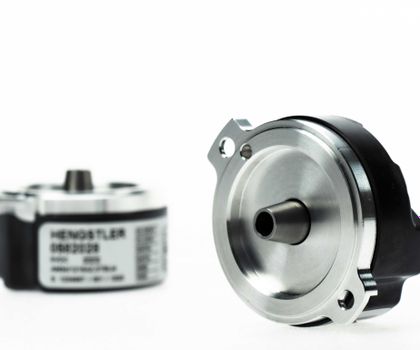 Hengstler: Compact Absolute Encoder Hengstler: Compact Absolute Encoder