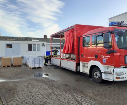 In einer außergewöhnlichen Abweichung von der festlichen Besinnlichkeit, die üblicherweise die Tage des ersten und zweiten Weihnachtsfestes prägt, sah sich die Region Niedersachsen dieses Jahr mit einer unvorhergesehenen Herausforderung konfrontiert. SEILFLECHTER hilft den Feuerwehren in Niedersachsen