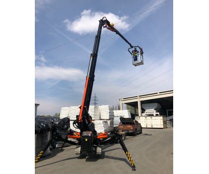 Kunze  macht’s möglich: Der BG Lift M250 vereint Heben und Arbeiten in der Höhe