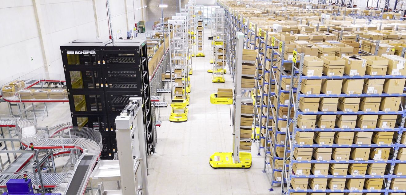 Skalierbare Robotiklösung: Robotergestützte Ware-zur-Person-Systeme Skalierbare Robotiklösung: Robotergestützte Ware-zur-Person-Systeme