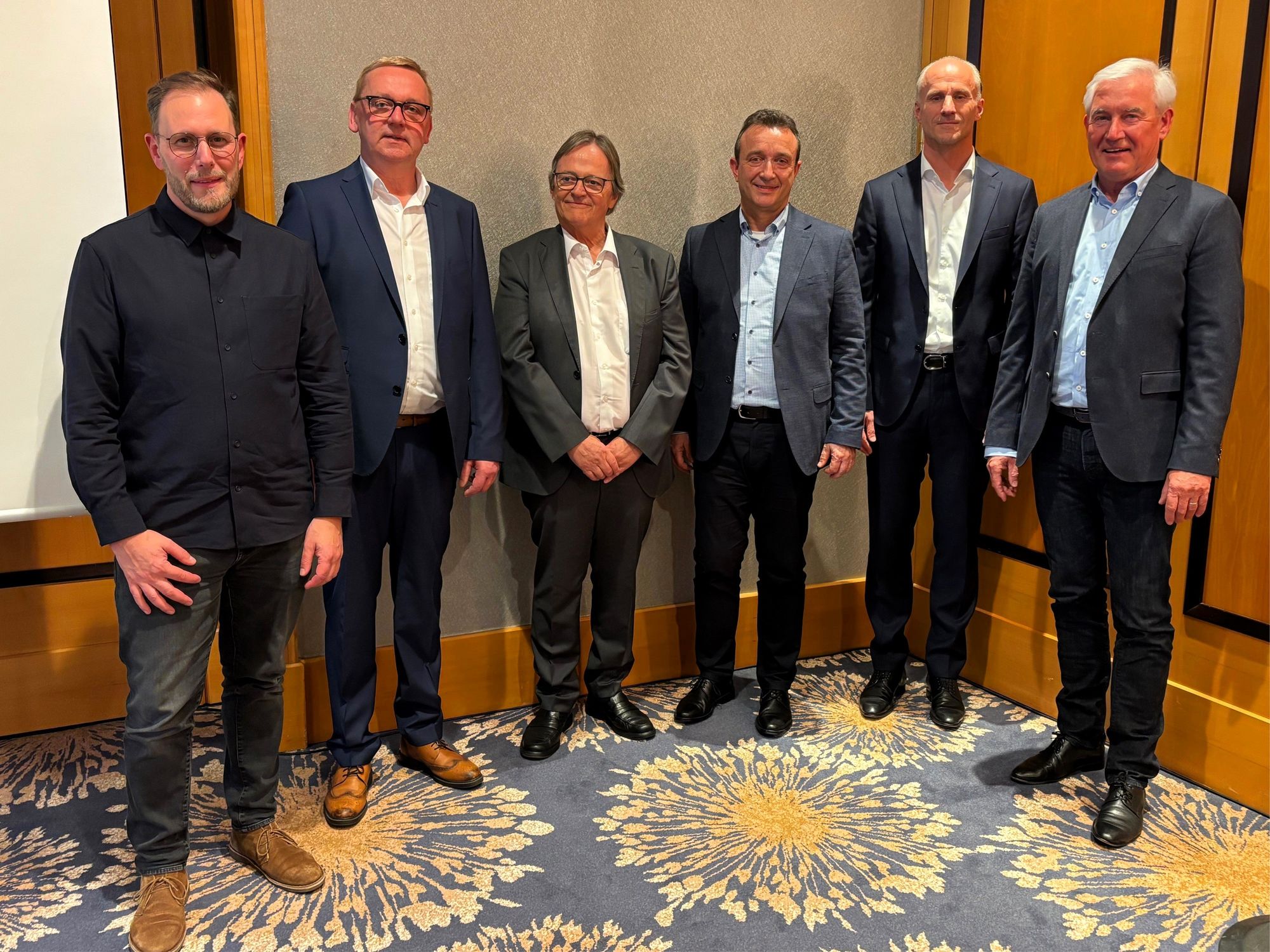 Podium „Betonwerkstein“ auf den Ulmer BetonTagen 2026