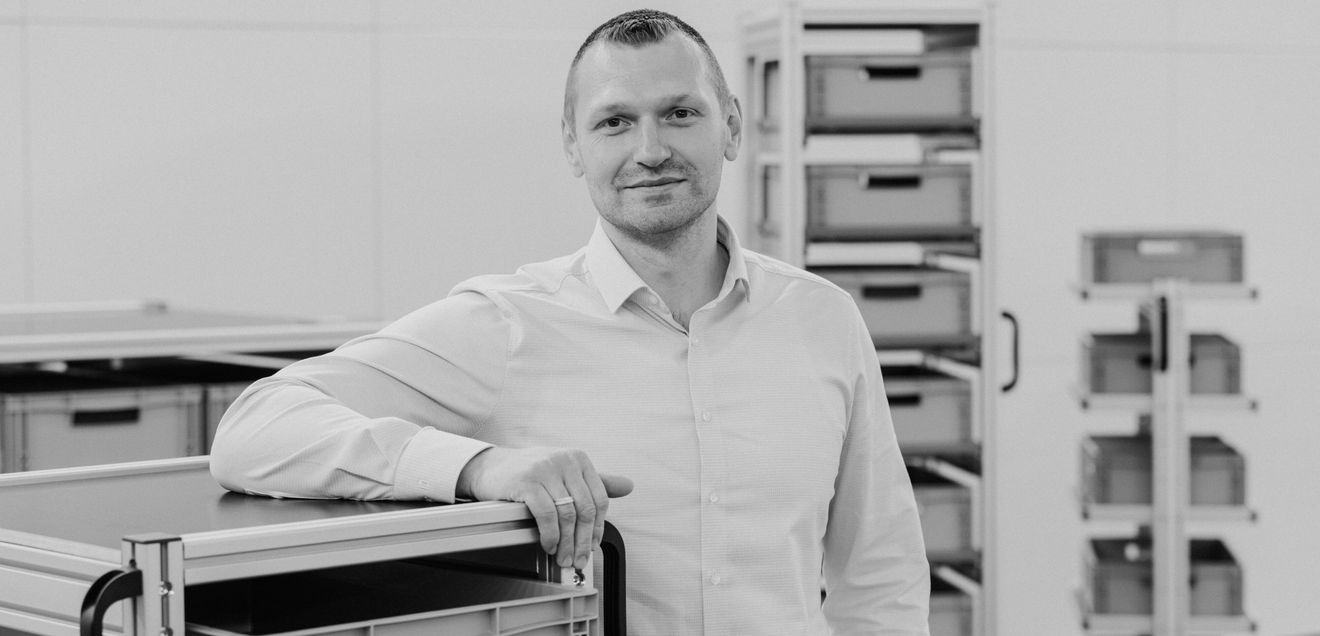 Kurzinterview mit Sergej Andert, Auer Packaging: "Nur so viel Material wie nötig" Kurzinterview mit Sergej Andert, Auer Packaging: "Nur so viel Material wie nötig"