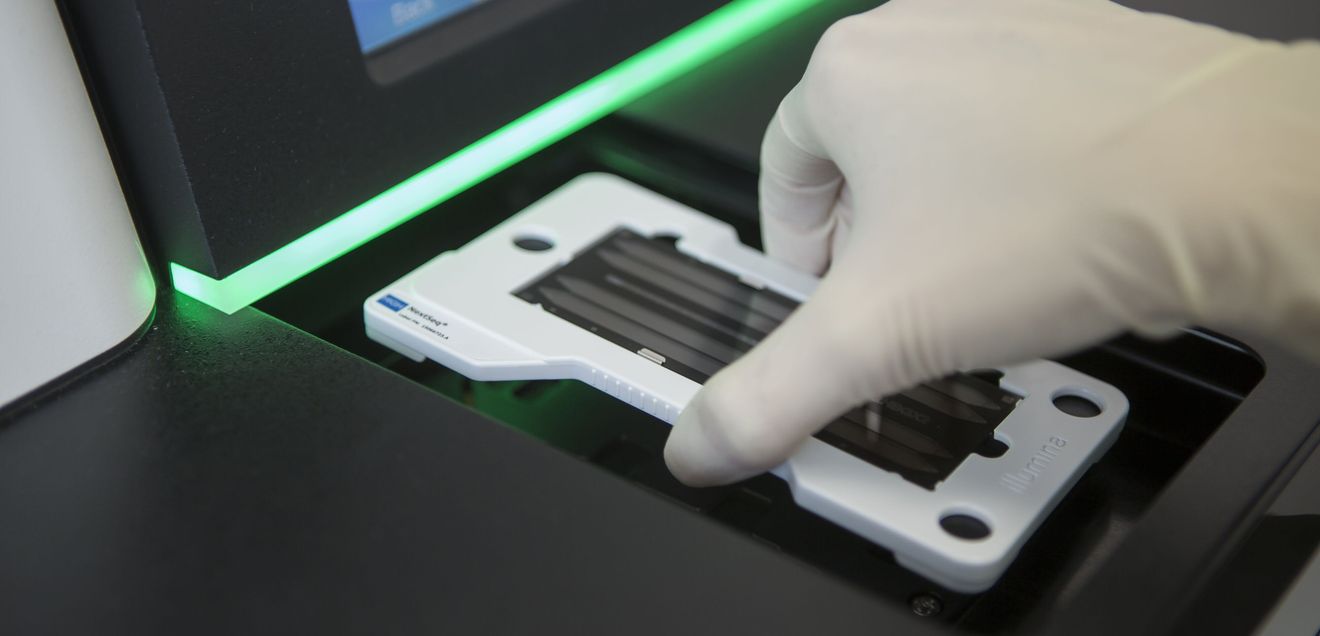 Sensitive NGS-Methoden ermöglichen den gleichzeitigen Nachweis zahlreicher genetischer Veränderungen in der ctDNA.