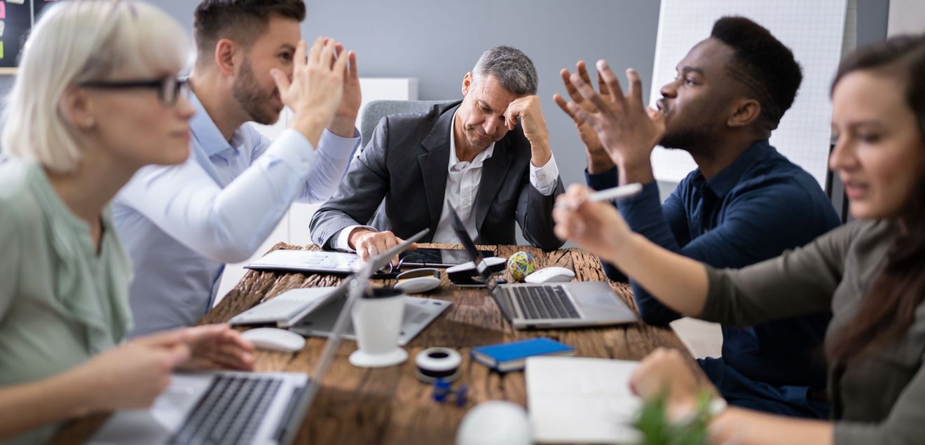 Beruf und Führung: Creative Friction: Wie Konflikte Innovationen fördern Beruf und Führung: Creative Friction: Wie Konflikte Innovationen fördern