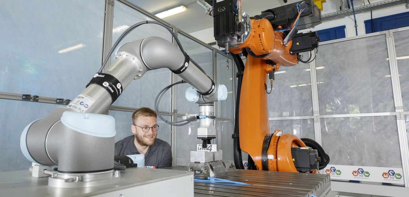 Schnelle Konfiguration von Maschinen: Kleine Losgrößen mit Skill-based Production Schnelle Konfiguration von Maschinen: Kleine Losgrößen mit Skill-based Production