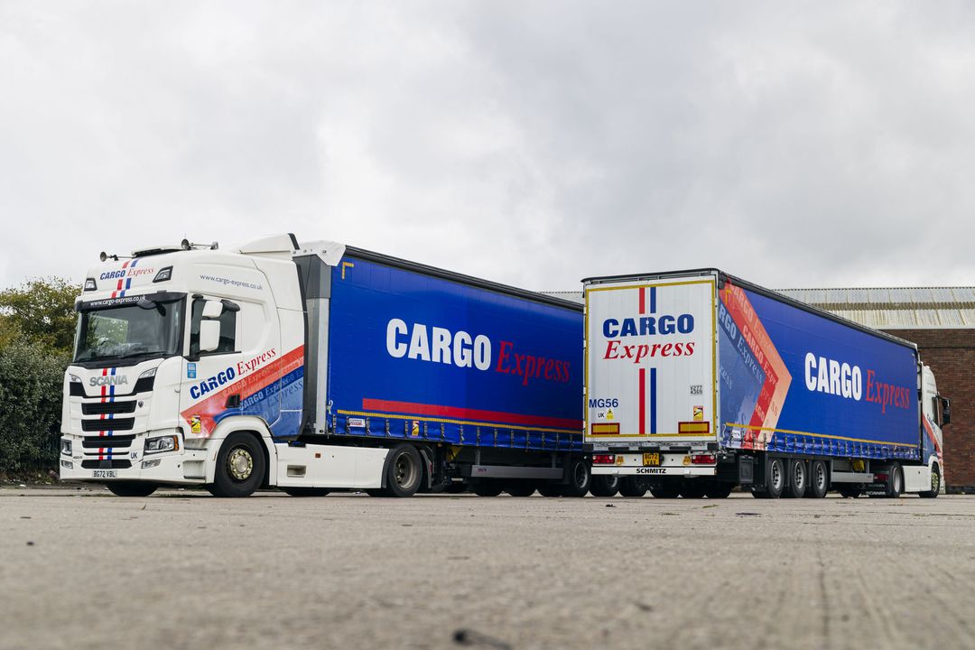 Cargo Express und Schmitz Cargobull Cargo Express und Schmitz Cargobull
