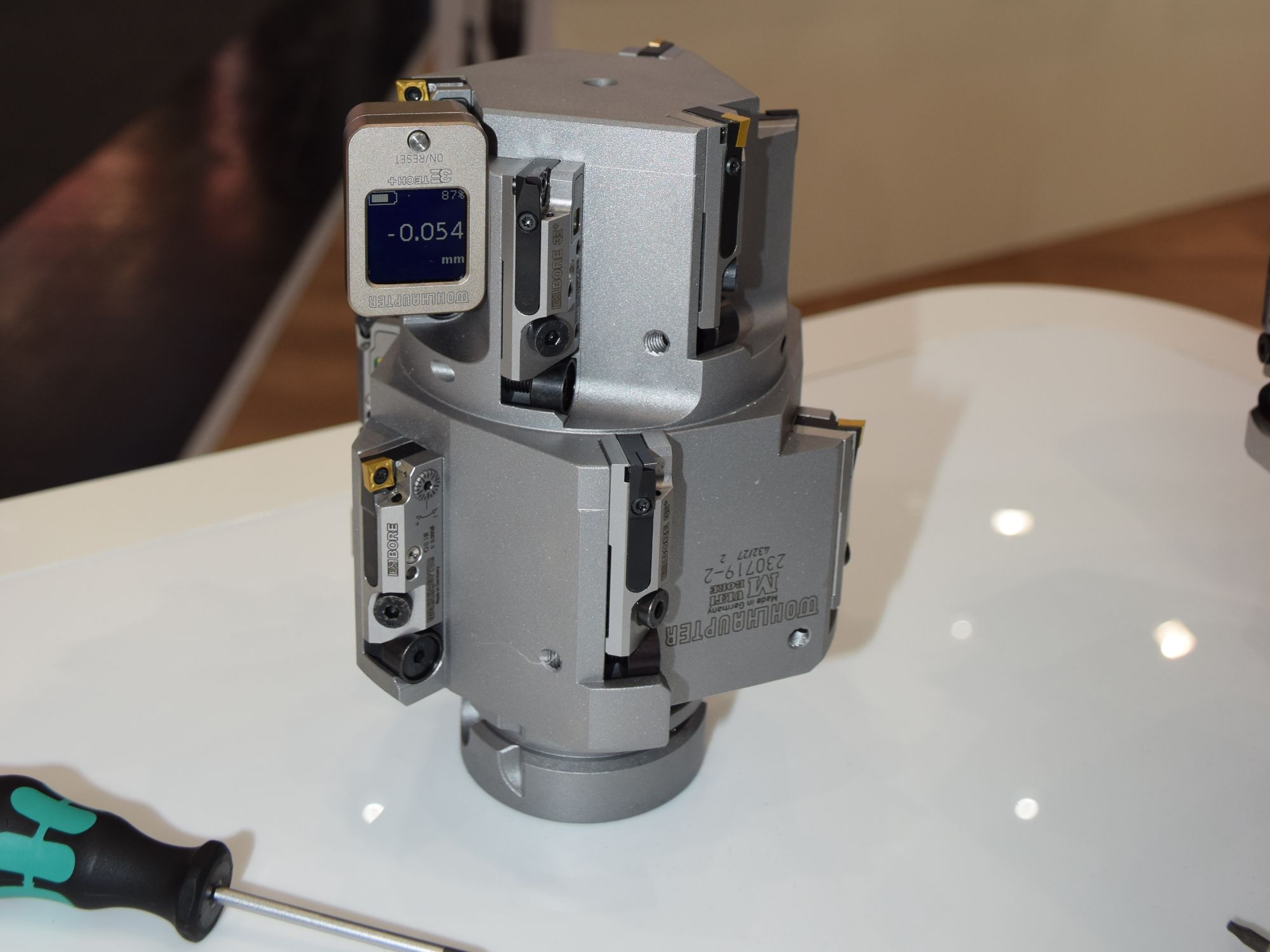 Nomination Products of the Year 2024: Wohlhaupter: Fine boring short clamp holder with digital display module