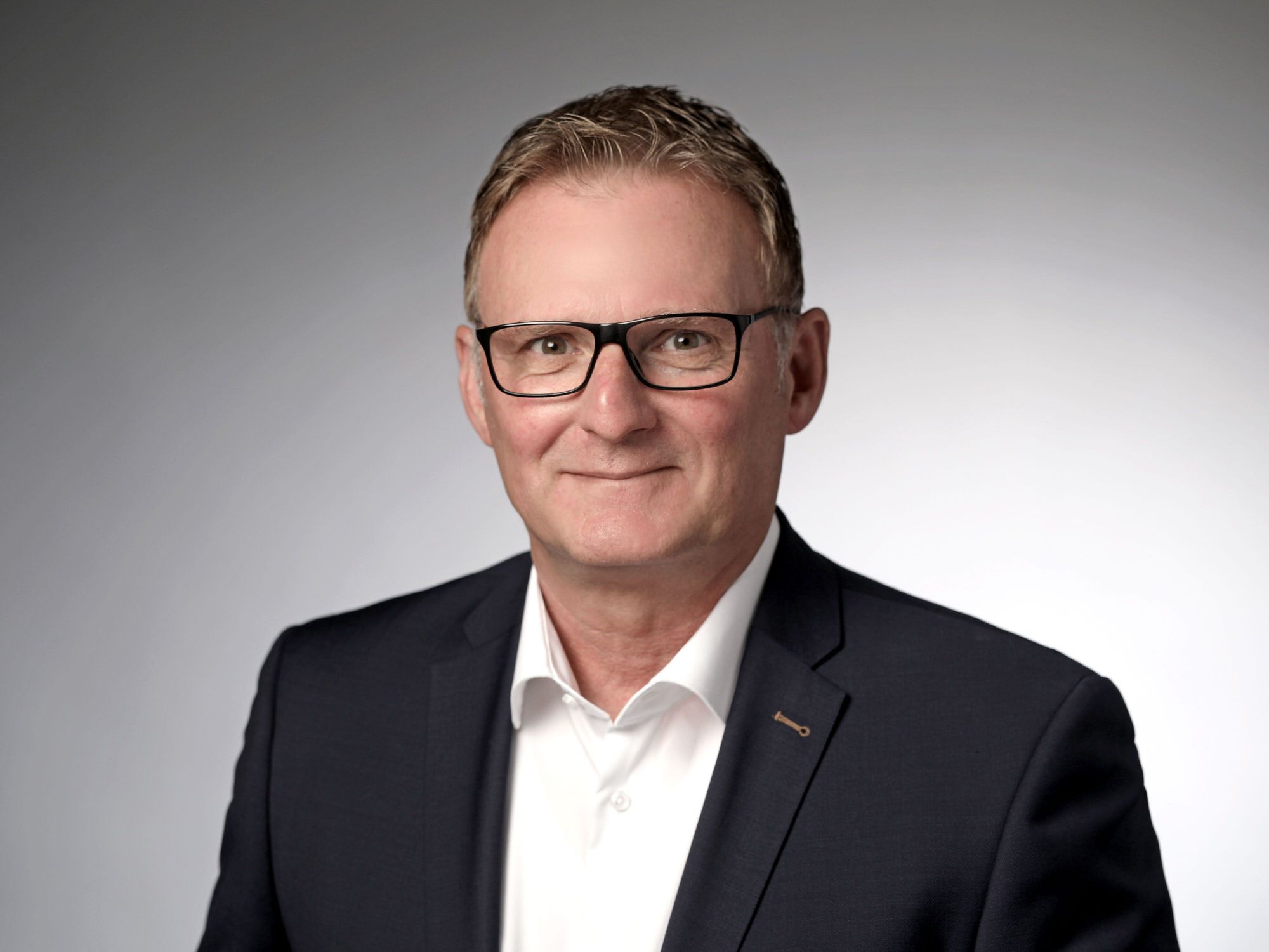 Der Autor: Andreas Schenk ist Division Manager Leantec bei Steute Technologies Der Autor: Andreas Schenk ist Division Manager Leantec bei Steute Technologies