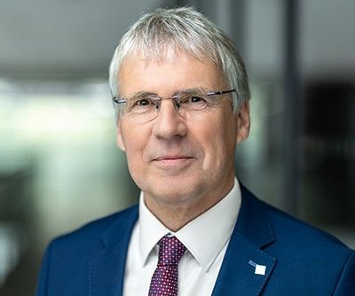 Prof. Dr.-Ing. Holger Hanselka, Präsident der Fraunhofer-Gesellschaft Prof. Dr.-Ing. Holger Hanselka, Präsident der Fraunhofer-Gesellschaft