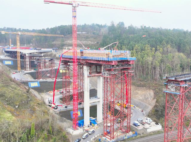 Präzision und Großbetonage in 60 Metern Höhe als Meilenstein im Ingenieurbau