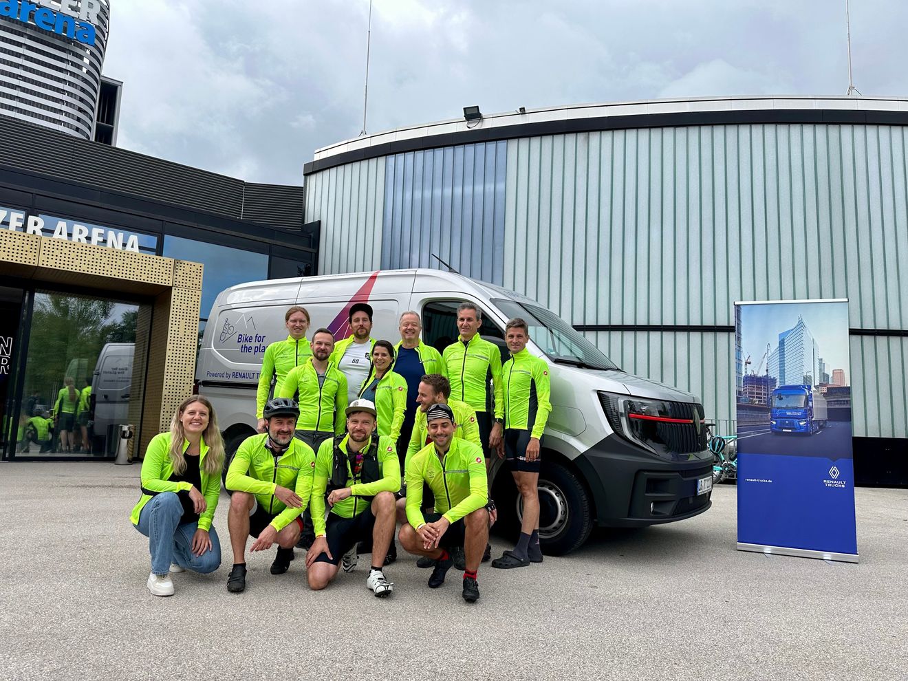 Renault Trucks E-Tech Master im Härtetest: 350 Kilometer durch die Alpen – mit nur einer Akkuladung Renault Trucks E-Tech Master im Härtetest: 350 Kilometer durch die Alpen – mit nur einer Akkuladung