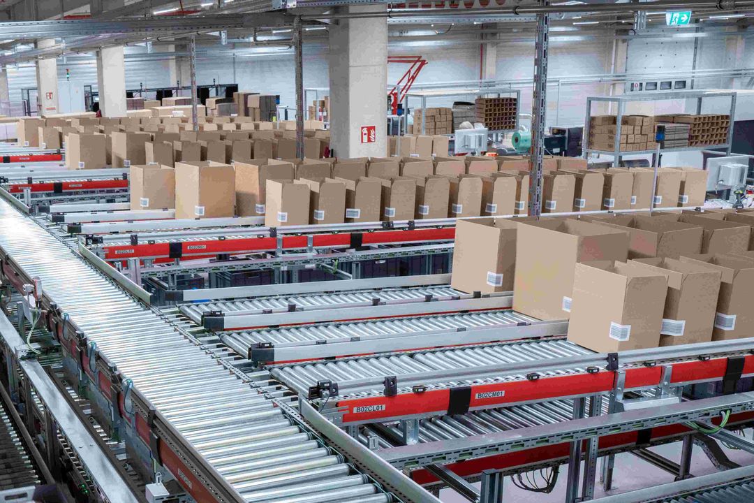 Neue EU-Verordnung als Chance: Ressourcenschonende Versandlogistik Neue EU-Verordnung als Chance: Ressourcenschonende Versandlogistik