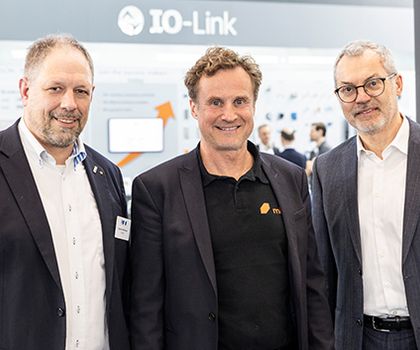 Communication: mioty Alliance and IO-Link Community cooperate Communication: mioty Alliance and IO-Link Community cooperate