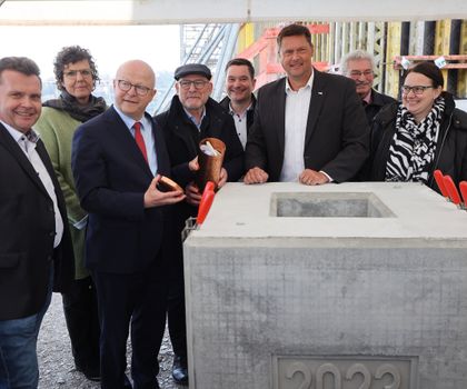 Porr legt Grundstein für Hochbrücke Horb Porr legt Grundstein für Hochbrücke Horb