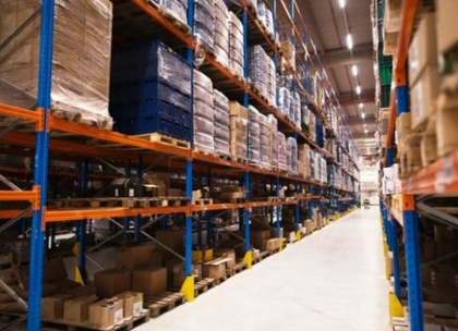 Logistik im Umbruch: KI und Automatisierung verschärfen Skill-Lücke Logistik im Umbruch: KI und Automatisierung verschärfen Skill-Lücke