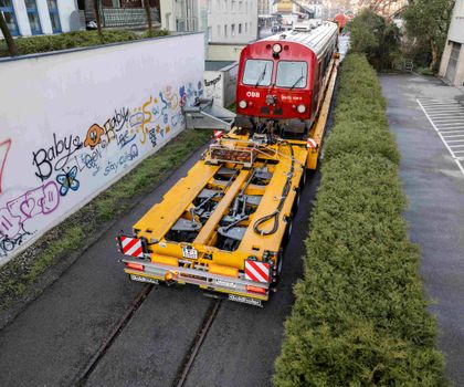 Auf der bauma 2022 in München noch als Highlight und Transportsystem der Zukunft vorgestellt, bewährte sich die neue Generation turmgelagerter Schwerlast-Module »FT SERIES« im Jahr 2023 in diversen Einsätzen. Transportsystem der Zukunft: "FT Series" bewährt sich im Einsatz
