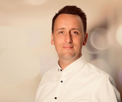 Industrie 4.0: Anforderungen für den erfolgreichen Einsatz von KI Industrie 4.0: Anforderungen für den erfolgreichen Einsatz von KI