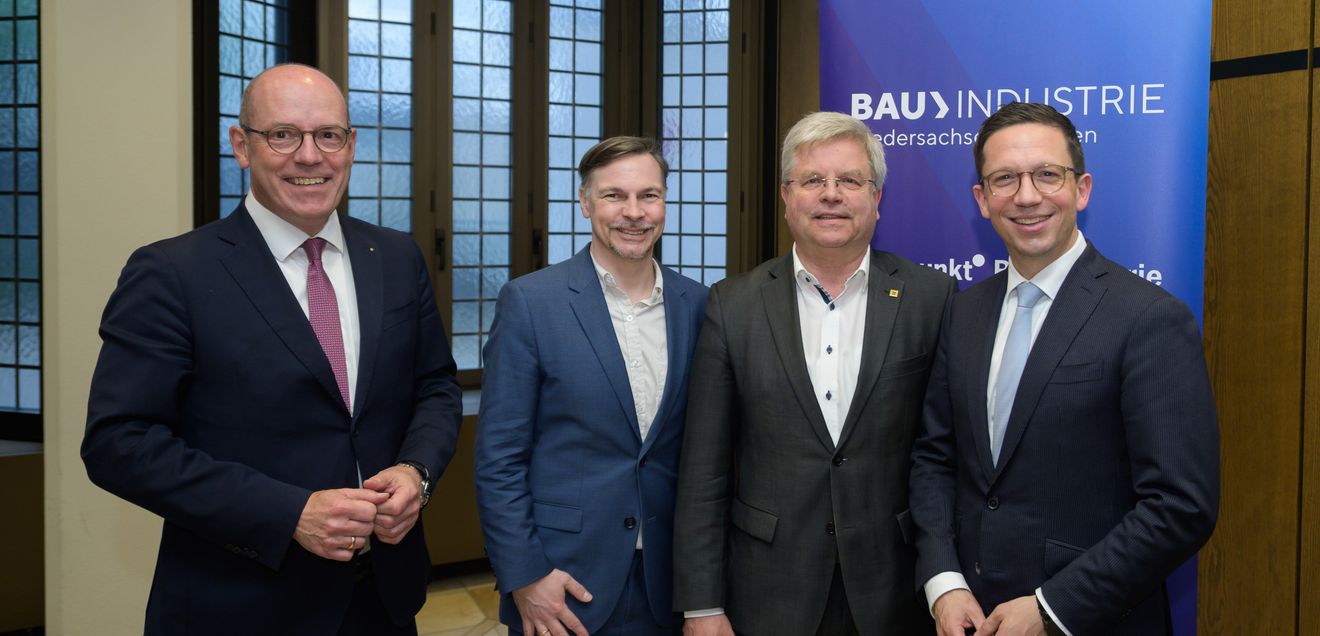Sanierungsstau an Hochschulen: Bauindustrie warnt vor Milliardenbedarf Sanierungsstau an Hochschulen: Bauindustrie warnt vor Milliardenbedarf