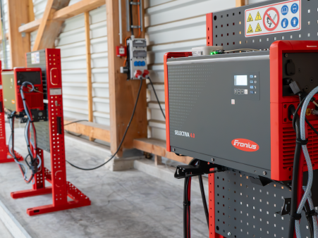 Charging solution: Charging electric forklifts more sustainably