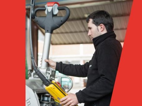 Ulma Lifting Solutions auf der Logimat 2026: Volle Kontrolle ohne Kompromisse Ulma Lifting Solutions auf der Logimat 2026: Volle Kontrolle ohne Kompromisse