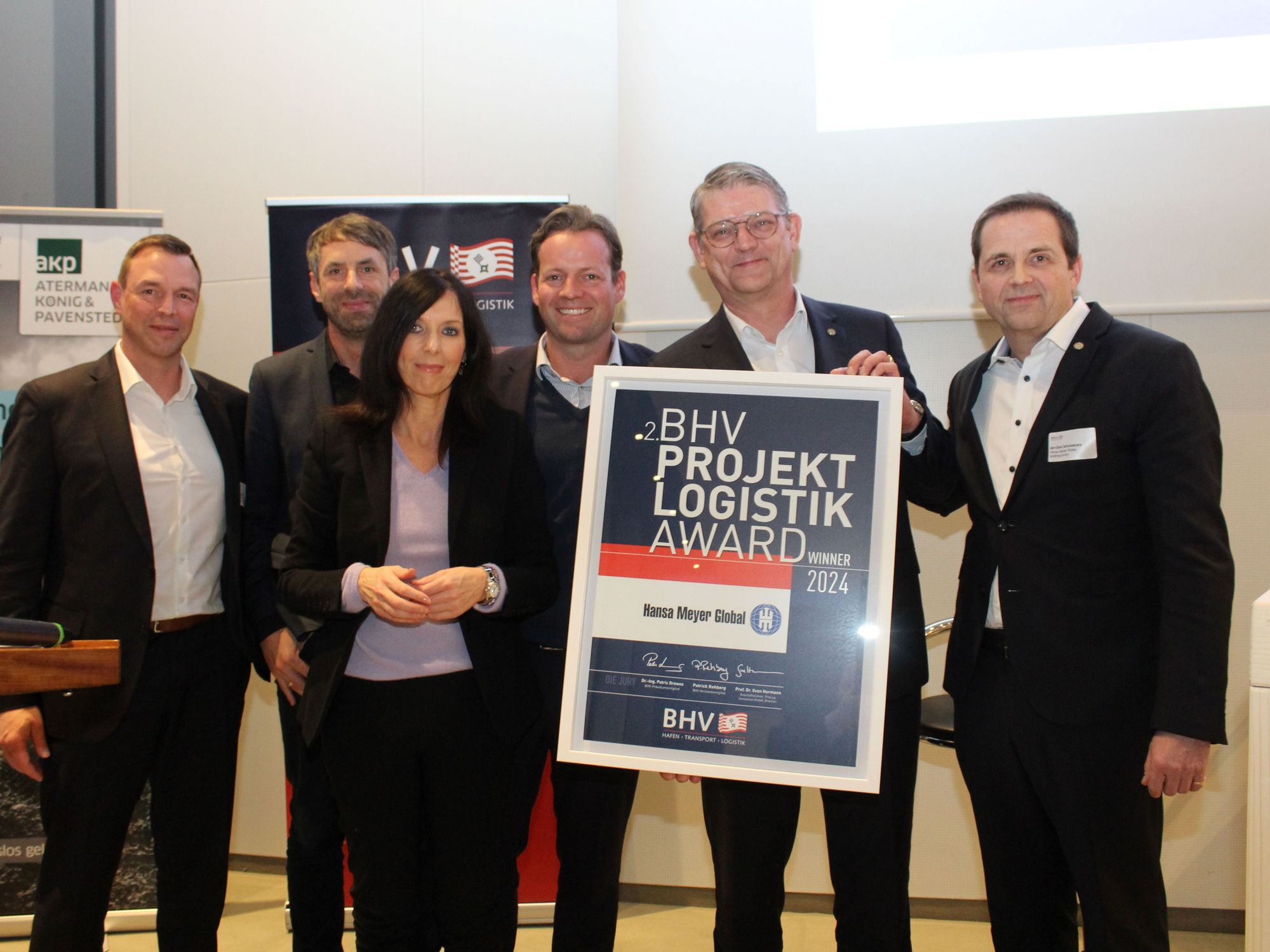 Hansa Meyer Global Transport wins "BHV Project Logistics Award"