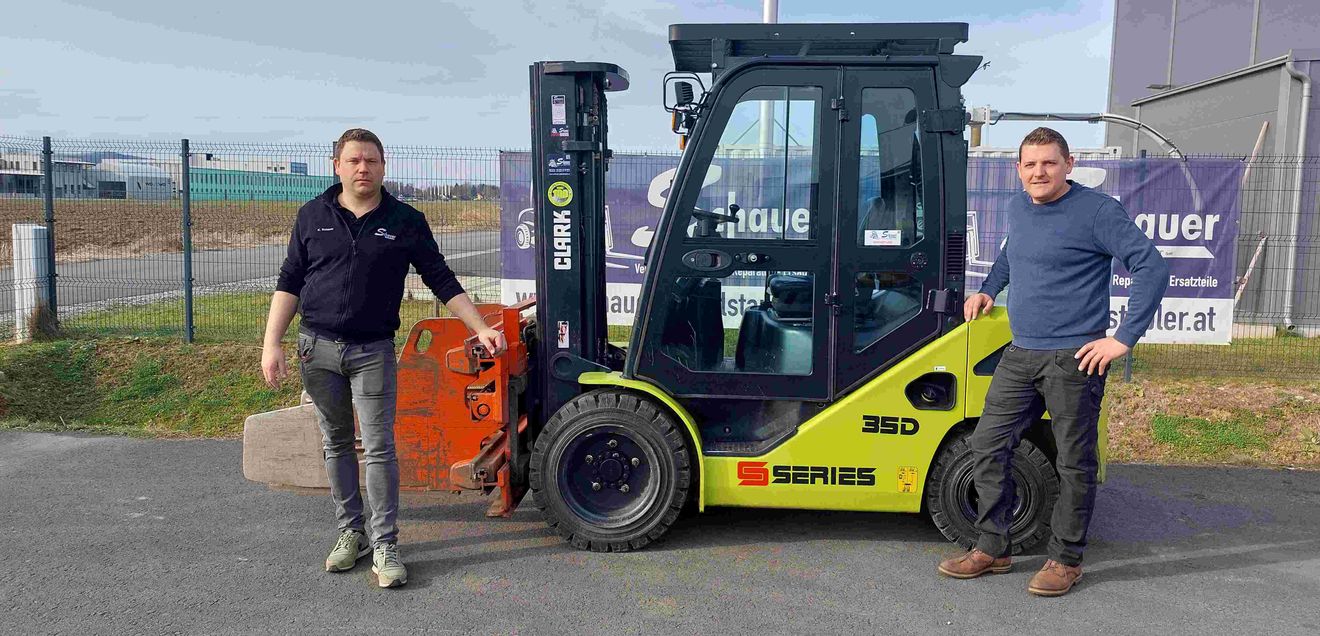 Distribution partnership: Schauer Gabelstapler new Clark partner for Austria Distribution partnership: Schauer Gabelstapler new Clark partner for Austria