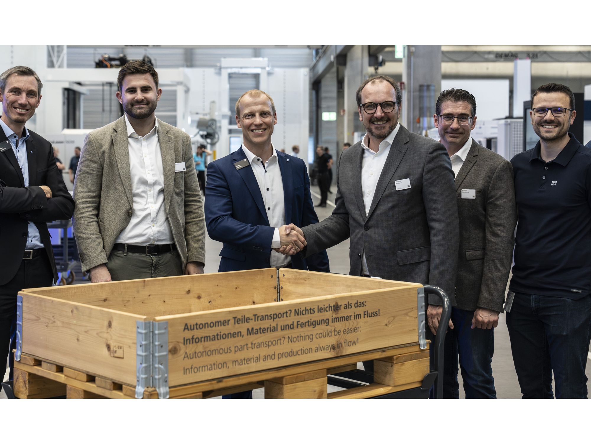 Trumpf und Safelog: Materialfluss für KMU automatisieren