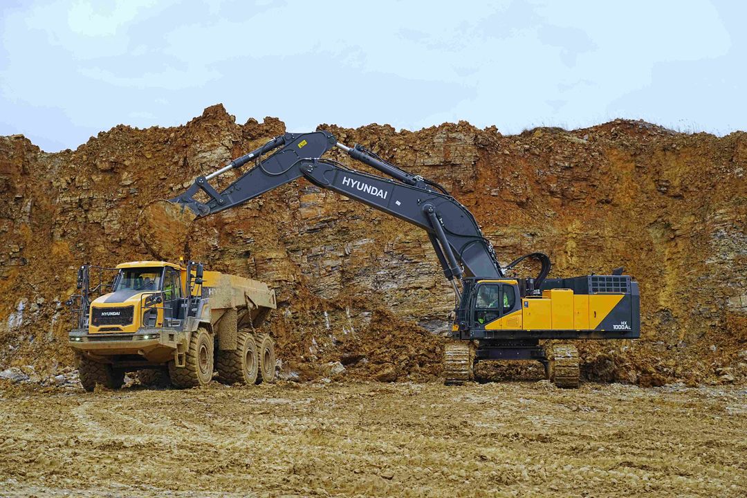 Vier Hyundai-Dumper sichern Materiallogistik im Steinbruch von Opterra