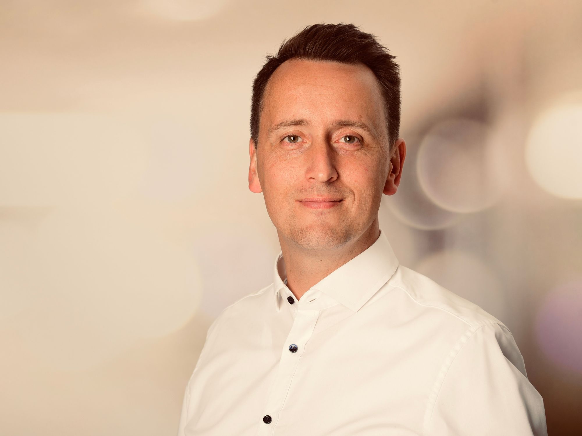 Industrie 4.0: Anforderungen für den erfolgreichen Einsatz von KI Industrie 4.0: Anforderungen für den erfolgreichen Einsatz von KI