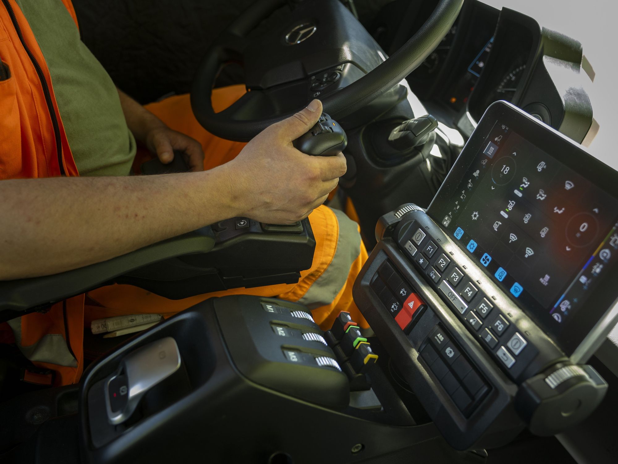 Daimler Truck: Leichter bedienen – effizienter arbeiten