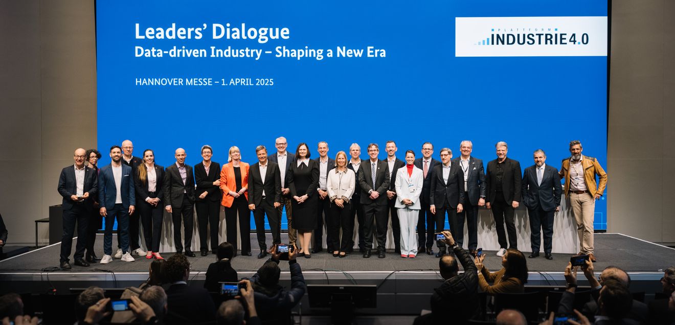 Leaders' Dialogue 2025: Habeck calls for cooperation Leaders' Dialogue 2025: Habeck calls for cooperation