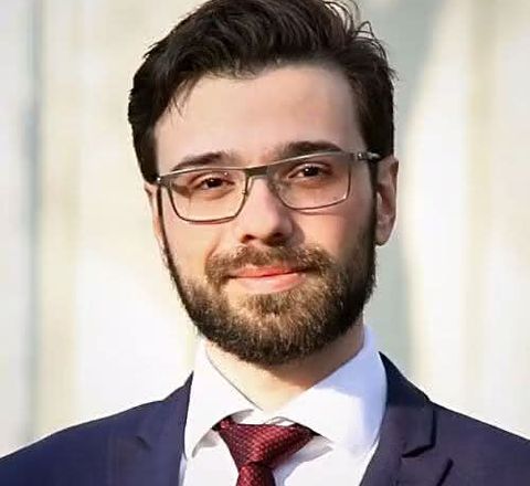 Der Autor: Rareș Curatu ist Industry Manager Industrial Automation & Machinery bei Mathworks. Der Autor: Rareș Curatu ist Industry Manager Industrial Automation & Machinery bei Mathworks.