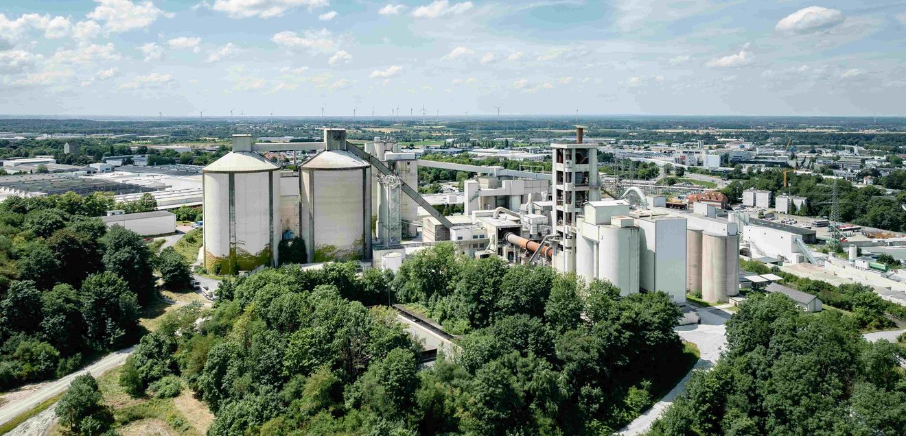 Heidelberg Materials schließt das Zementwerk Paderborn