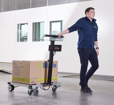 Motek 2023: Efficient solutions for in-house transportation ErgoMove 500